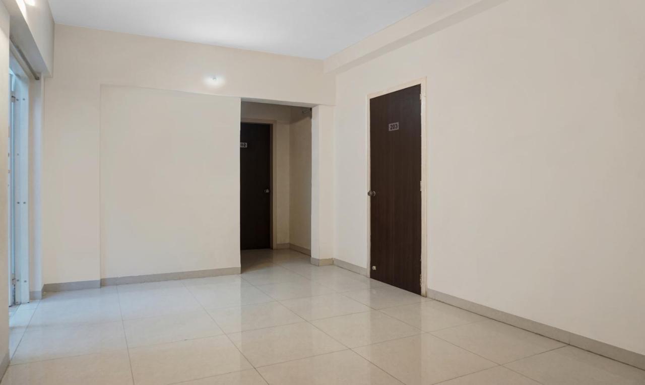 Treebo Diamond Residency - Ddpk Inn Pune Ngoại thất bức ảnh